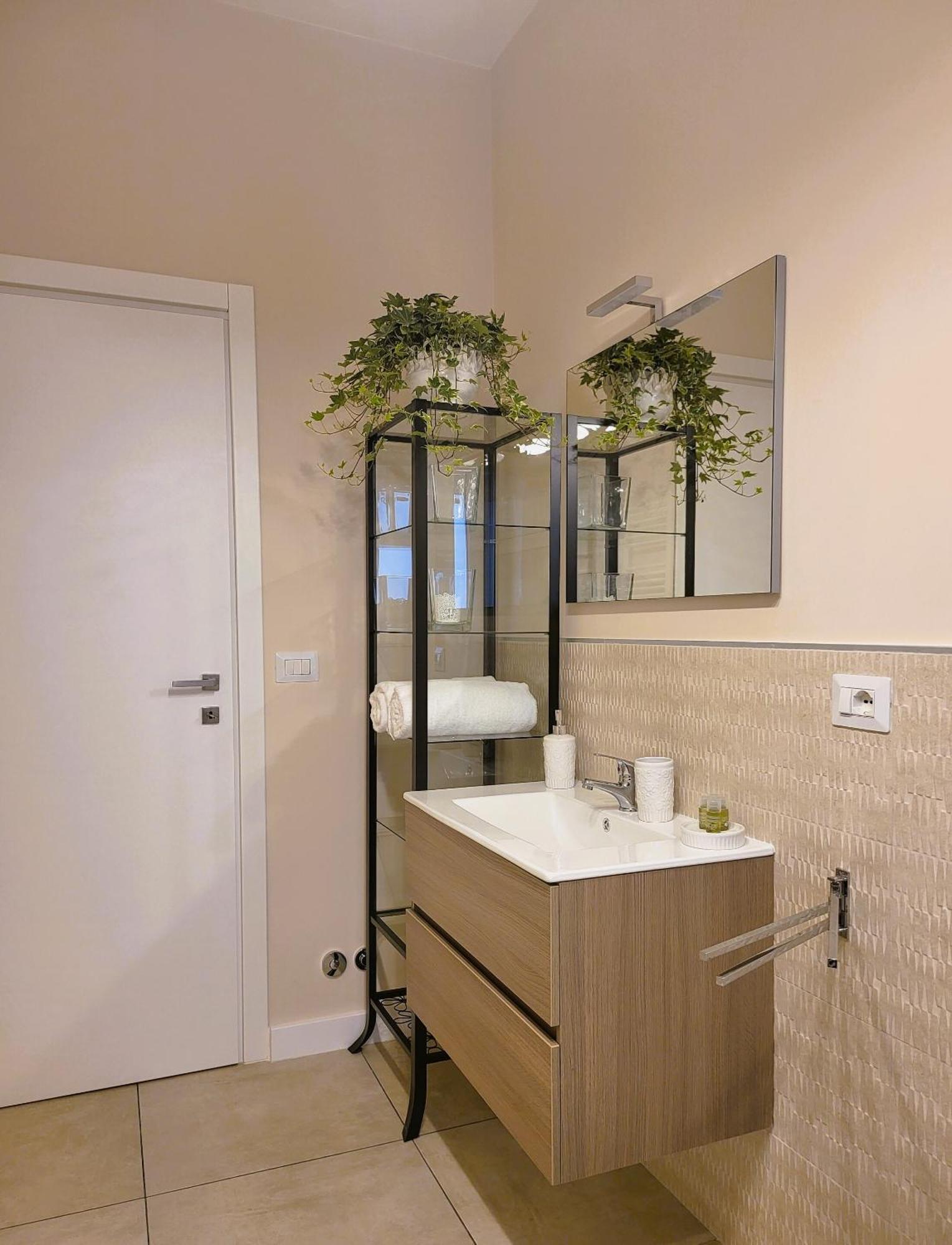 La Dimora Dell'Arte Bed & Breakfast Bari Exterior photo